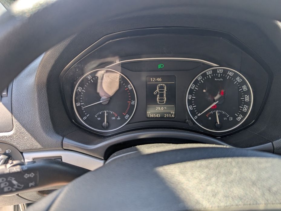 SKODA Octavia 2011 — imagine 5