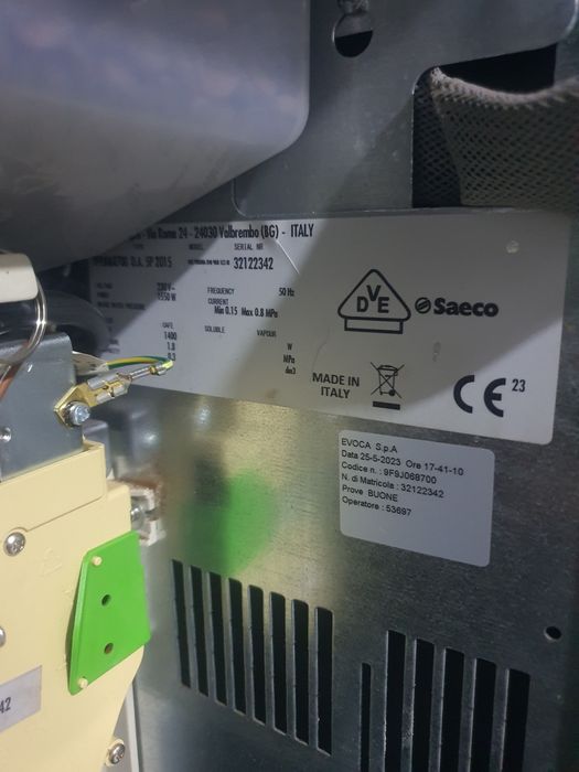 Готовый бизнес кофемашина Tayyor biznes kofe apparati
Tayyor biznes ko