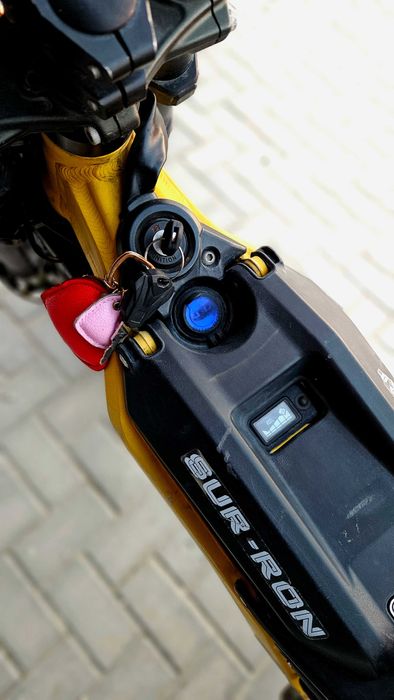 Sur-Ron Light Bee X Road Legal