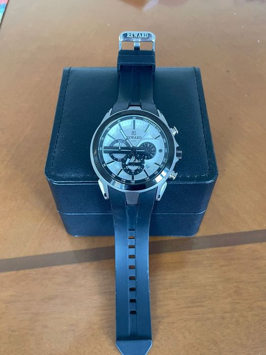 Reward.мужской часы