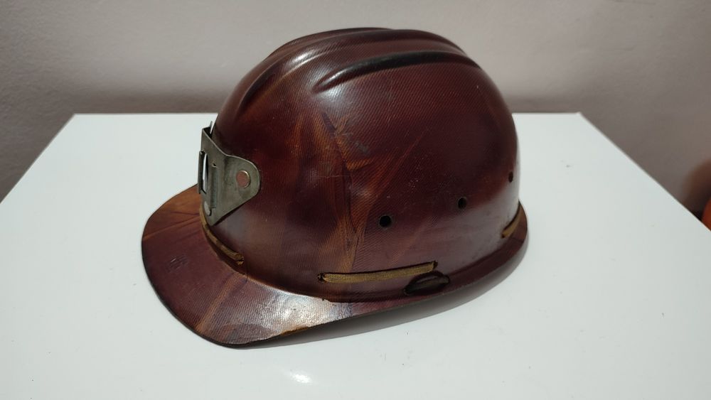 Casca de miner perioada comunistă