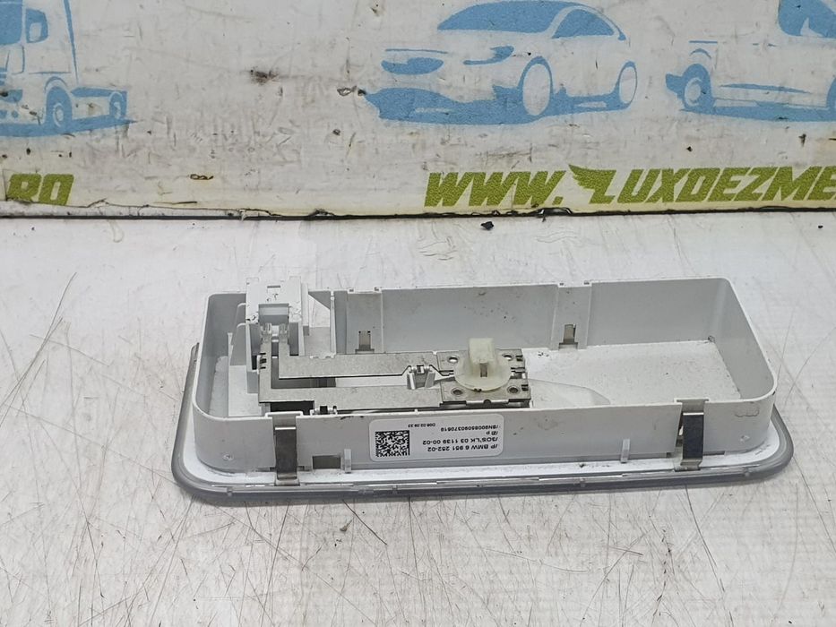 Lampa plafon 6951252-02 BMW Seria 1 E81/E82/E87/E88 (facelift) (2007 - 2012) 2.0 D N47D20