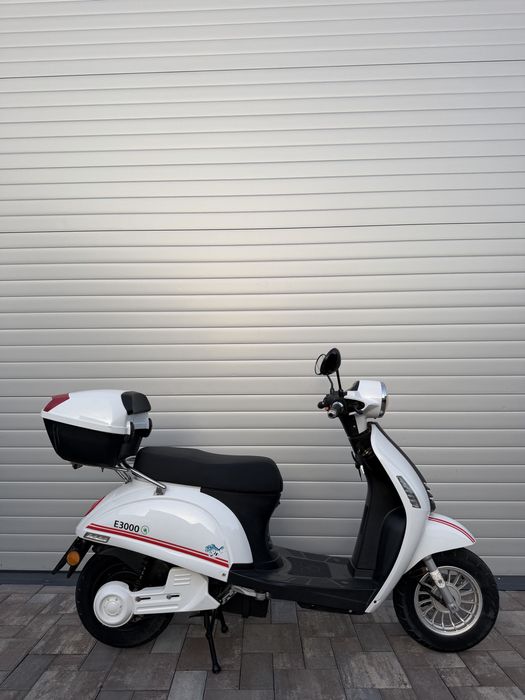 Scuter electric Luxxon E3000 ideal Livrari • 2020•