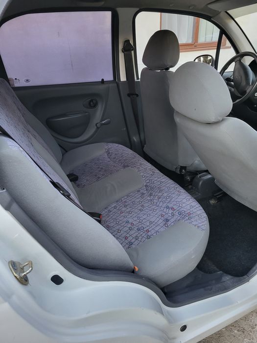 Vând daewoo matiz