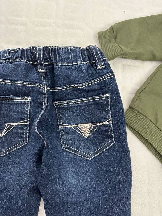 Set casual Jeansi Guess si bluza