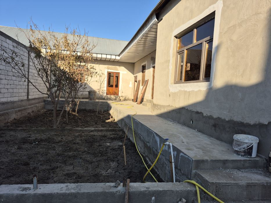 Динамо калсо янги Узбекистон домлари ёни 7 - микраён томонда