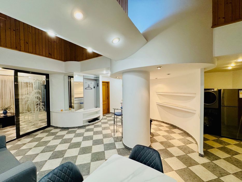 PROPRIETAR - Apartament Duplex in vila de lux LAC FLOREASCA