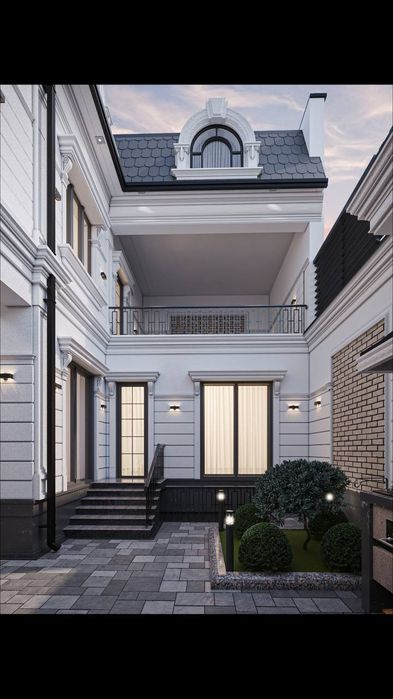 Дом на земле , 4 уровня. В центре города .