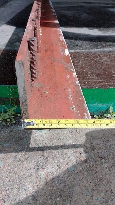 Продам Угольник 100мм.