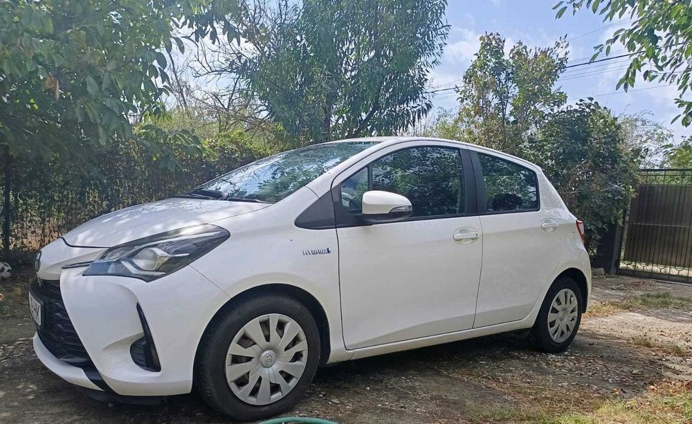 Toyota Yaris hybrid 2017