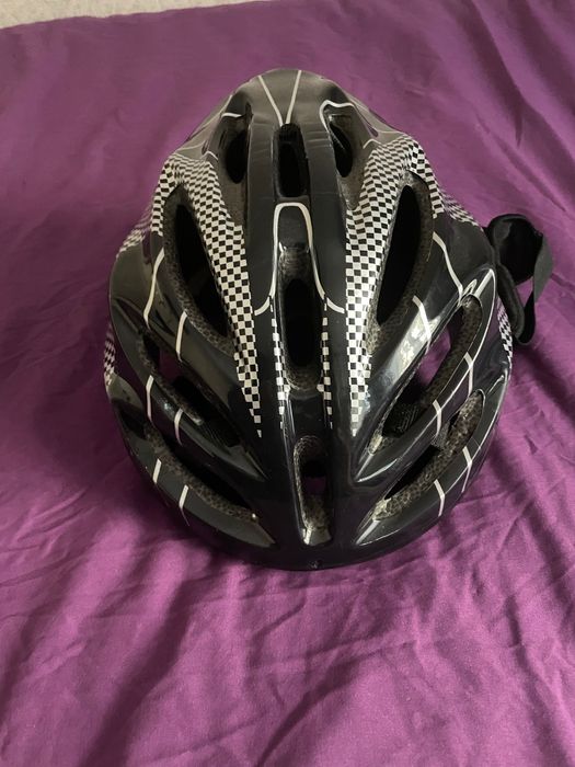 Продам шлем велосипедный б/у