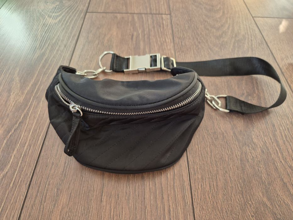 Forever21 черна чанта