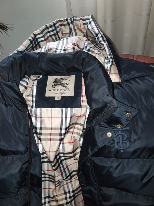 Geaca Burberry mărime l-Xl