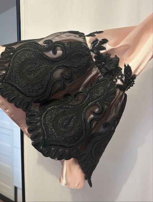 Rochie cu brâu detaşabil