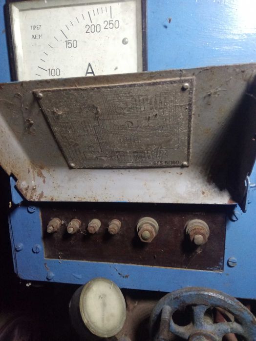 Generator curent