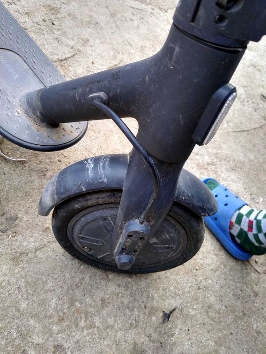 Trotinetă electrică ieftină