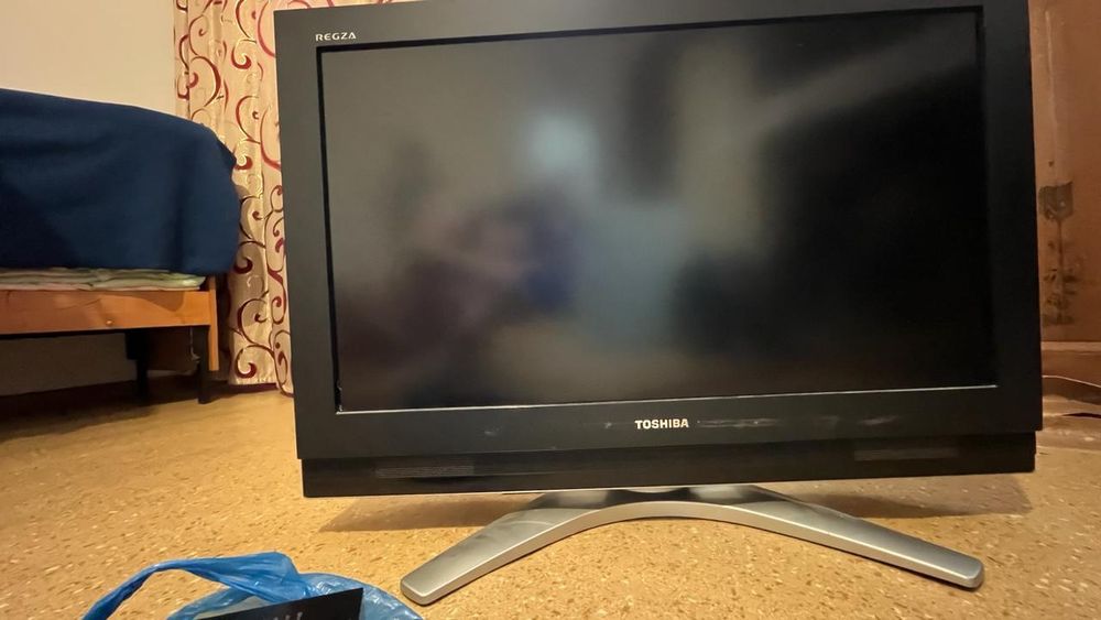 Продам телевизор б/у Toshiba