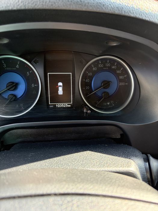 Toyota hilux an 2018 103.000 km reali