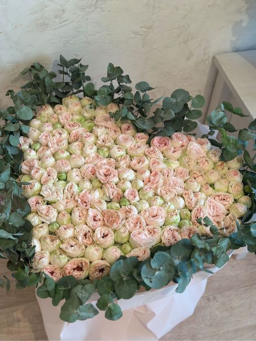 Цветы ,свежие,201 штук