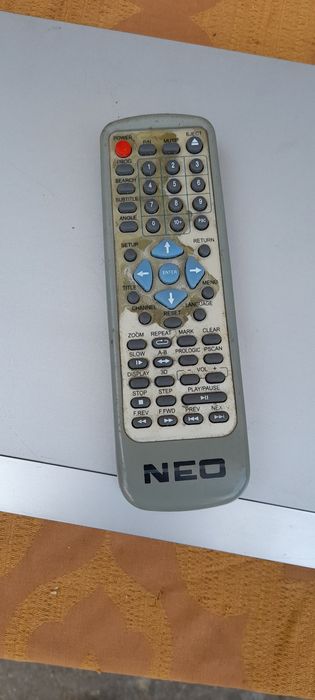 DVD player NEO работещо