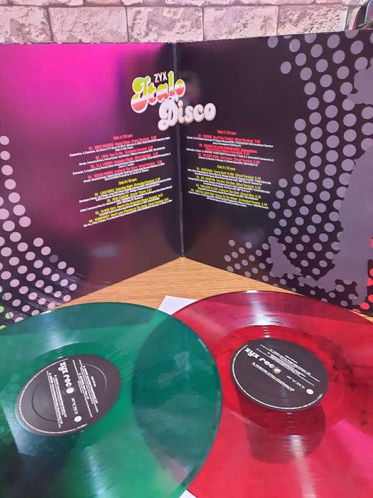 Vinil 2 Italo disco nou