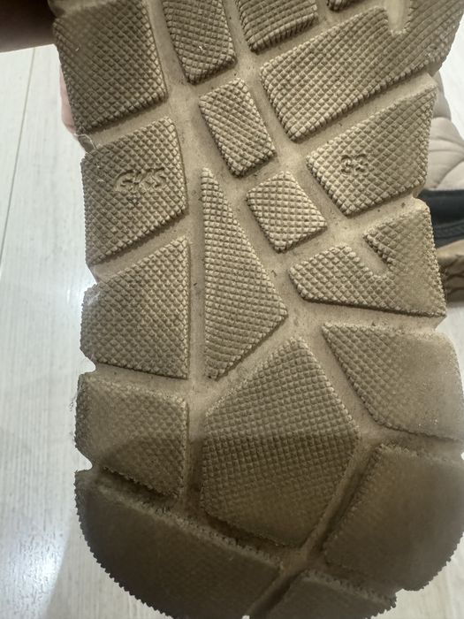 Продам детские сапоги