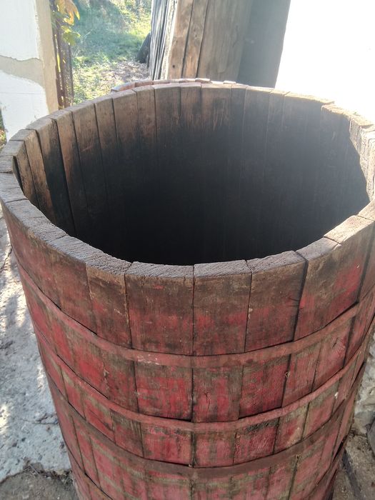 Putina din lemn 1000l