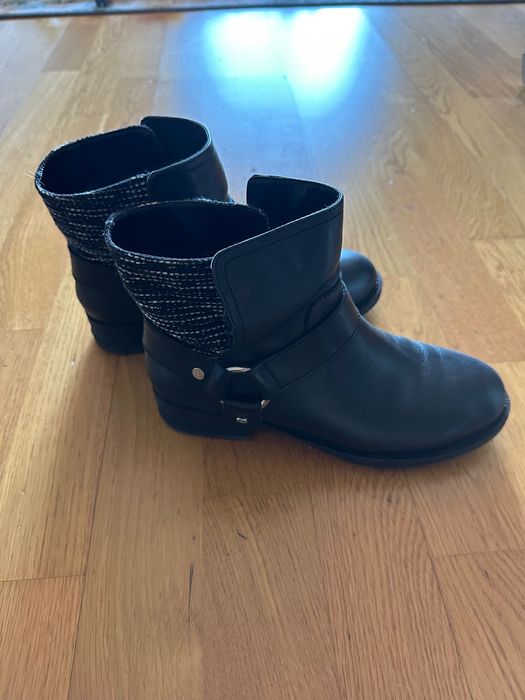 Cizme negre din piele DKNY