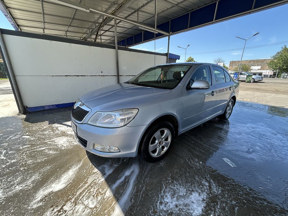SKODA Octavia 2011 — imagine 5