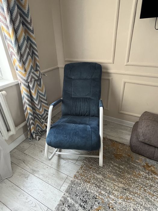 Кресло кочалка в идеальном состояние ……………..