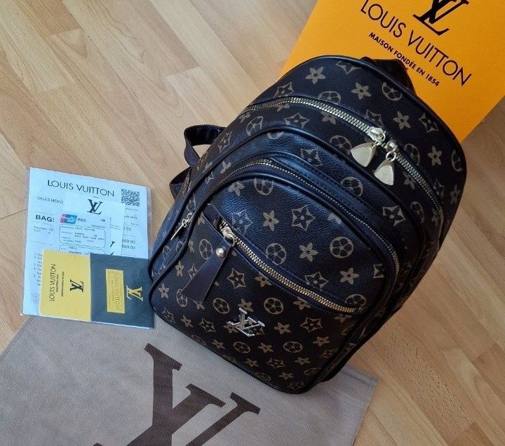 Rucsac LV logo metalic auriu, saculet, etichetă
