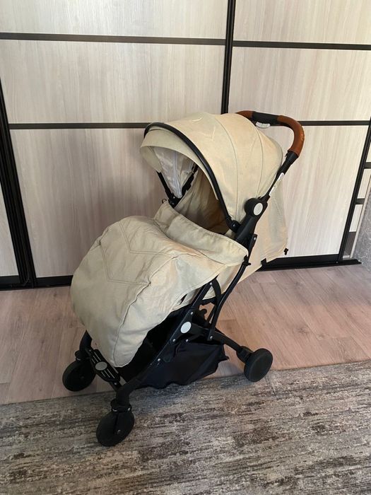 Коляска прогулочная