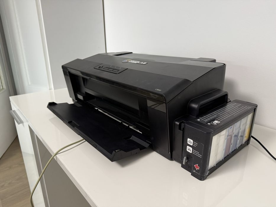 Vând imprimanta epson DTF