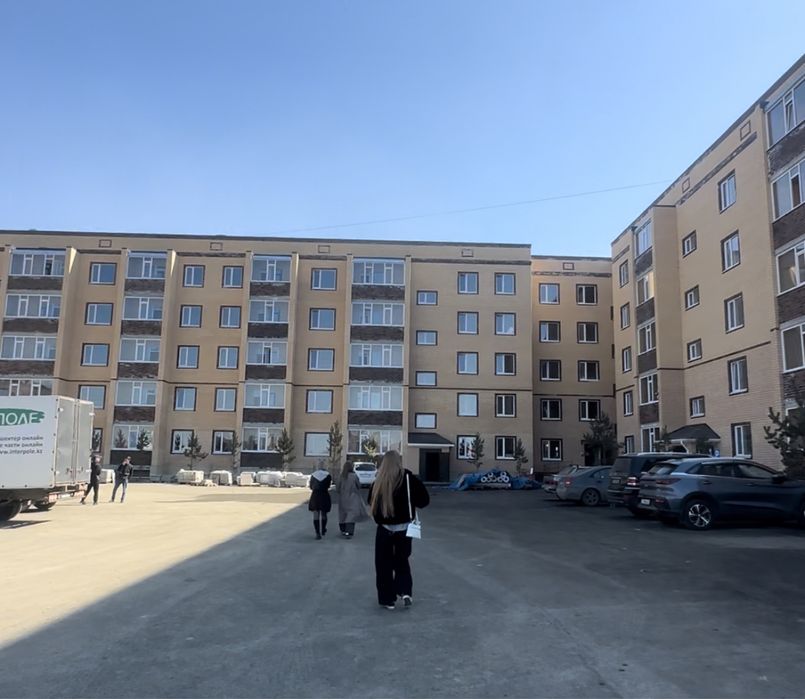 Подноценная 3 комн кв