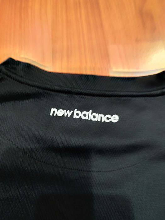 дамска блузка нa New Balance