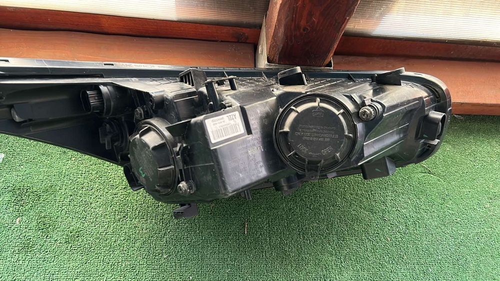 Фар ляв Kia Ceed Led дневни 2013-2018г. 92101-А2220. #524S