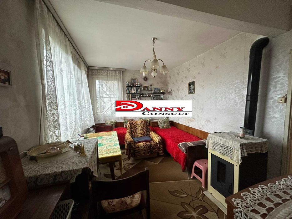 Продава се Двустаен апартамент в Велико Търново, Акация - 59 кв.м за 1865 €/кв.м - Снимка #3