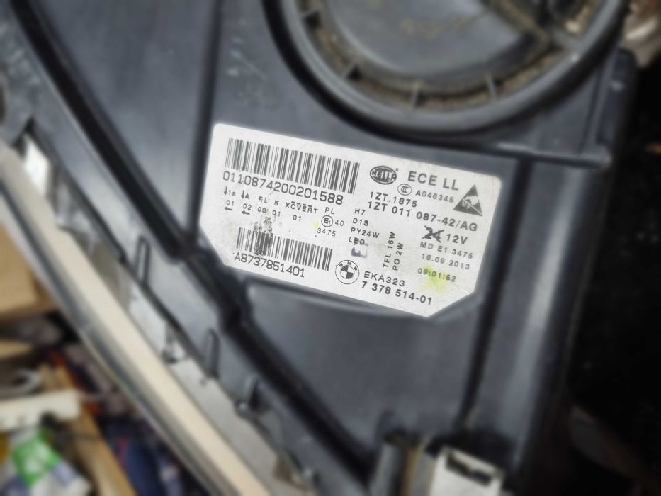 Десен фар BMW 5 F10 Xenon Adaptive Facelift десен бмв 5 ф10 завиващ