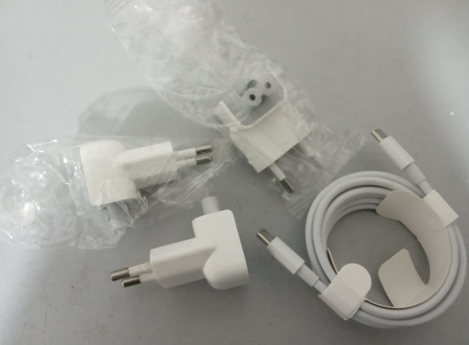 от MacBook - блок питания