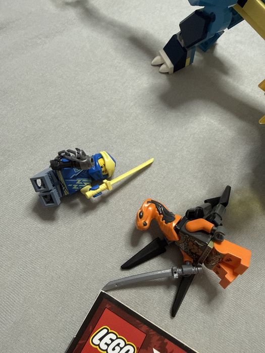 Lego Ninjago  cu carte