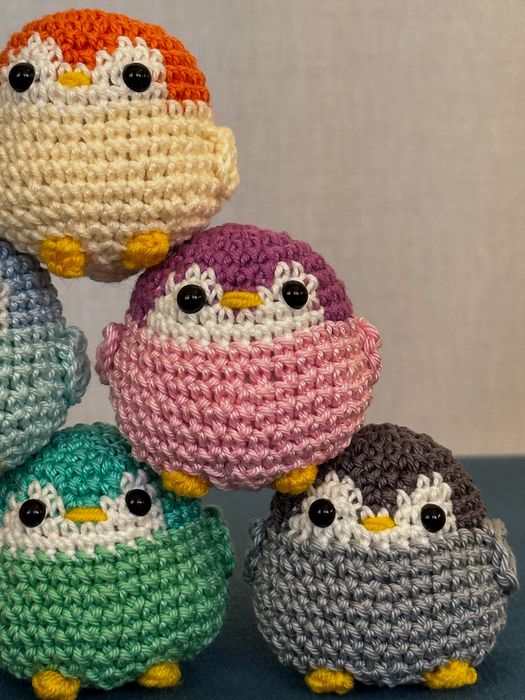 Вязаные игрушки пингвины