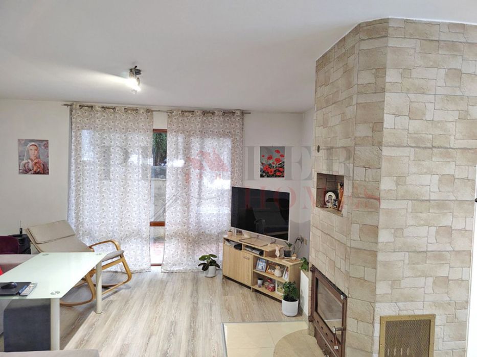 Продажба Къща гр. Трявна - с. Черновръх 250m² и двор 1990m²