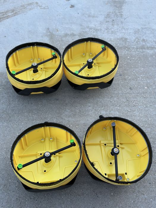 Perie Terase Sau Suprafete Mari Accesorii Karcher  T5 Racer K2 K3 K4 K5 K7 Stare buna