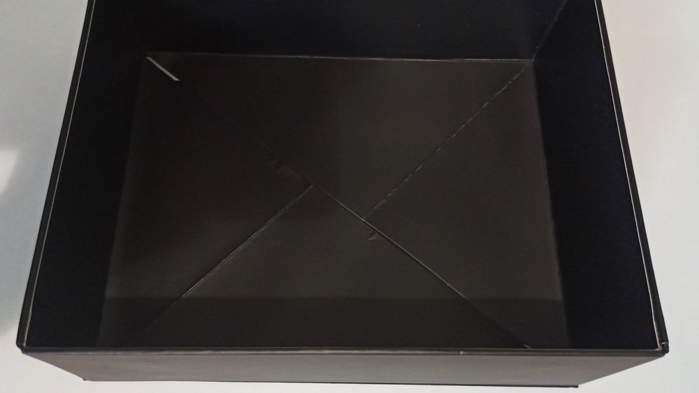 Подарочные коробки