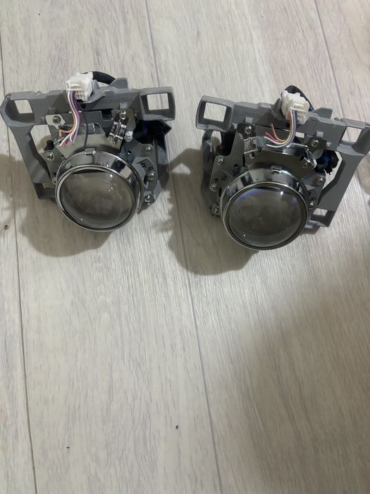 Линзы camry 70 би лед