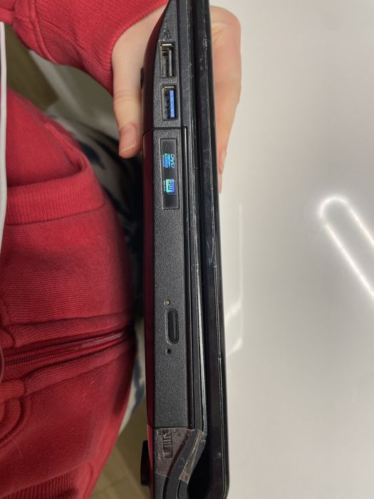 Laptop ASUS Editie limitata