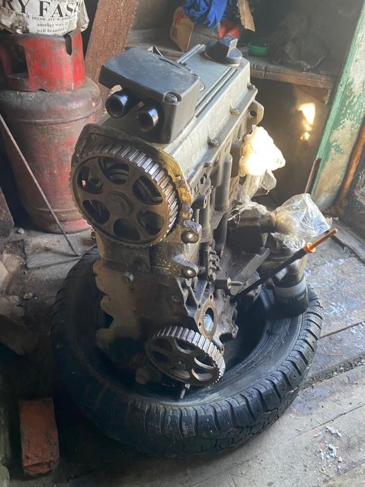 двигатель 2.0 б/у Volkswagen