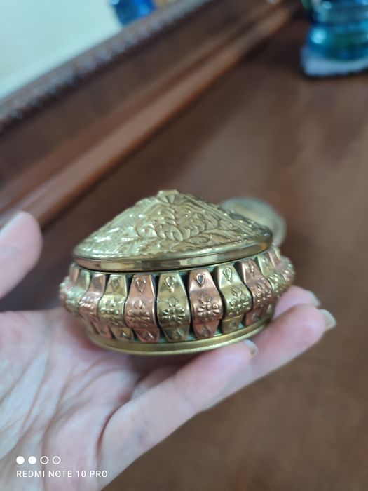 Шкатулка для украшения