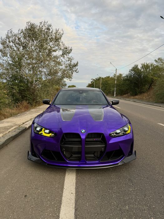 Numar magnetic cu montaj în spatele barii