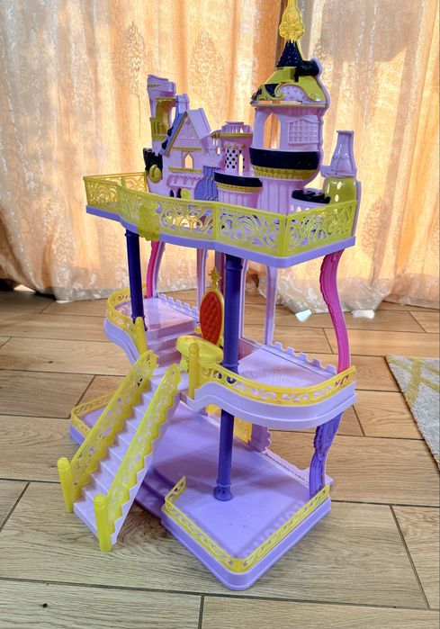 Castel pentru unicorni